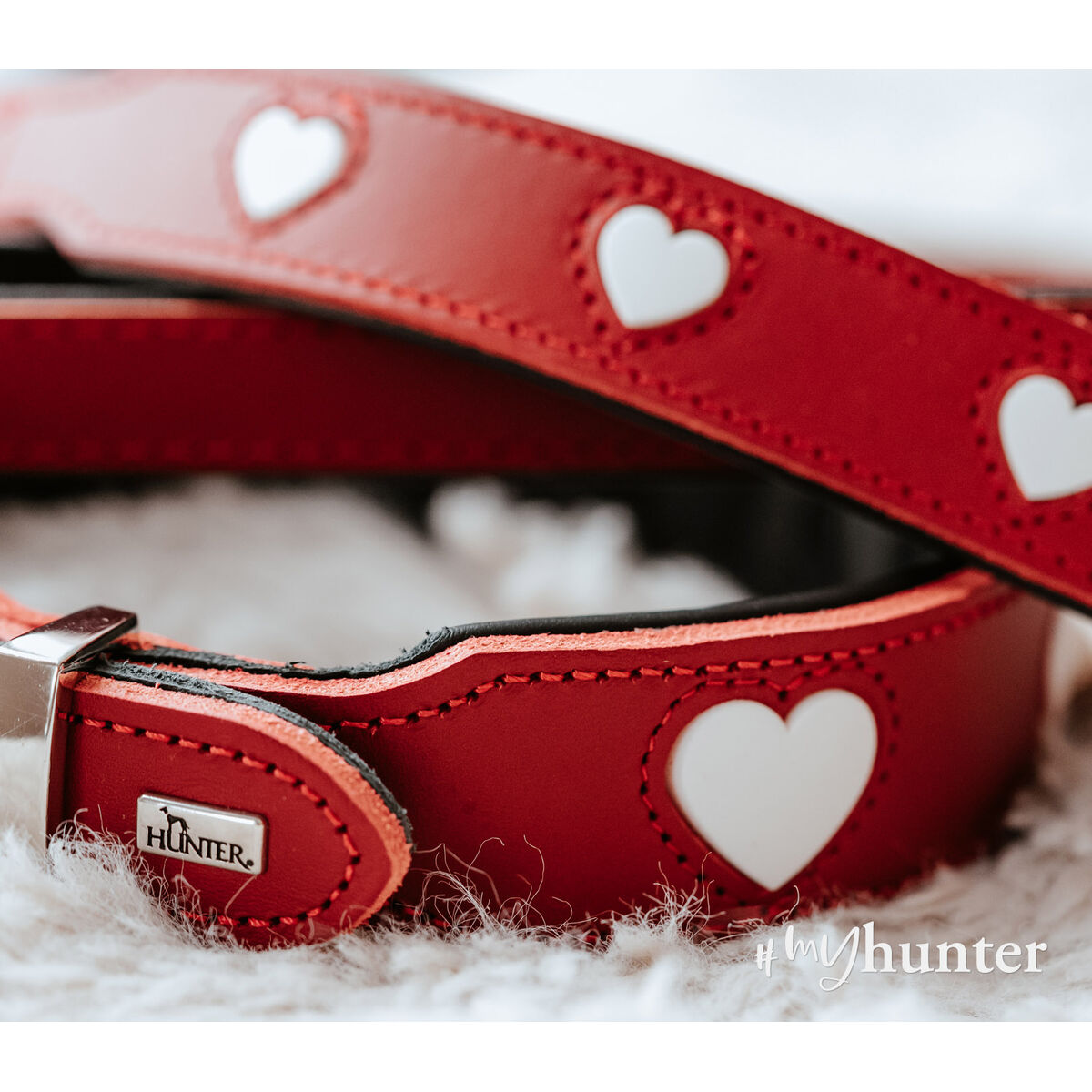 Psí obojek Hunter Love M 41-49 cm Červený